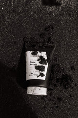 SCOTCH PORTER Face Wash Exfoliating Face Scrub